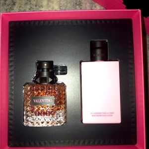 Valentino Donna perfume set
